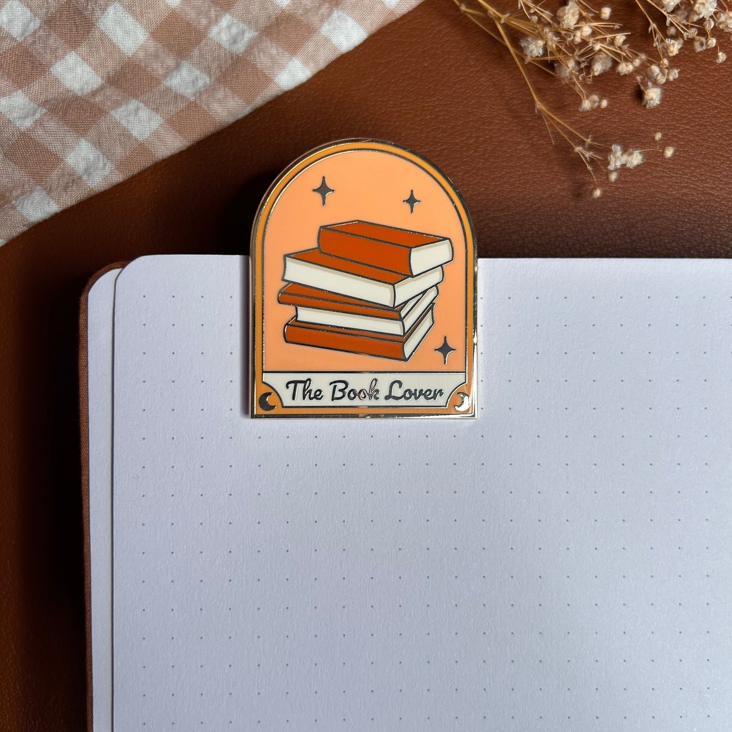 The Book Lover Journal Clip